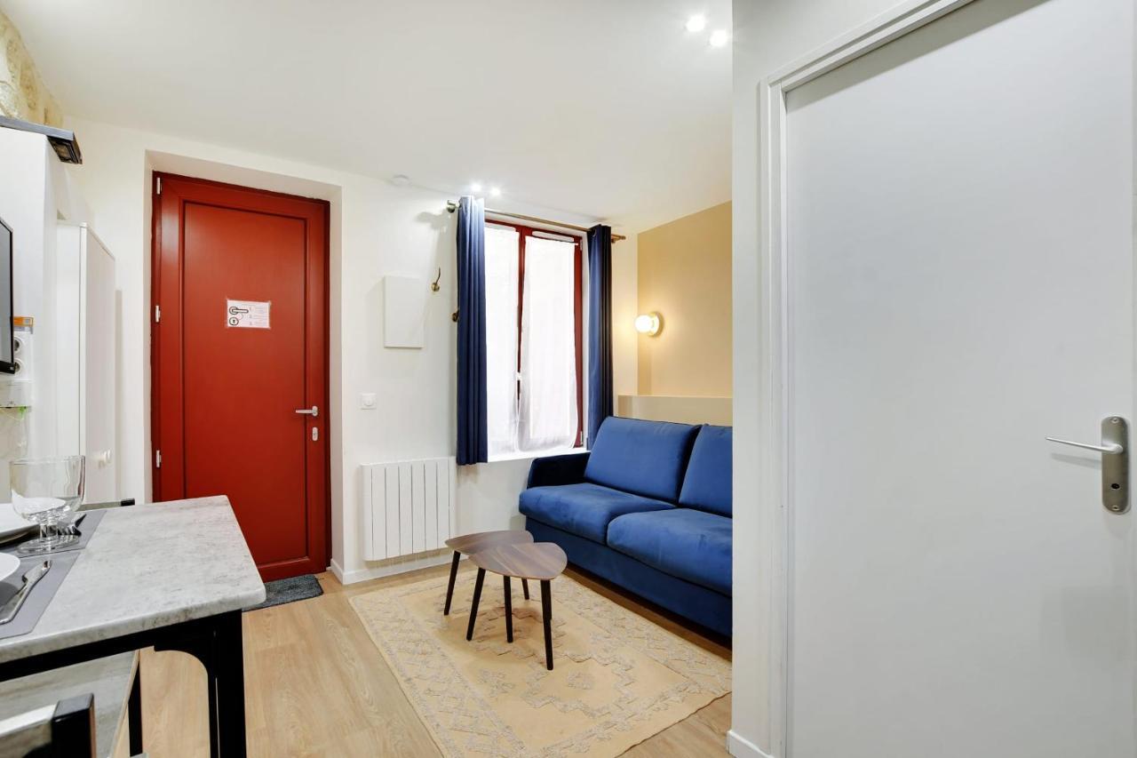 Freshly Renovated Apartment In The Heart Of Paris Exterior photo